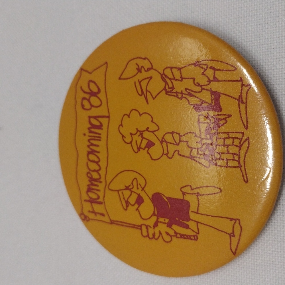 Homecoming 86 Pin - Picture 2 of 7